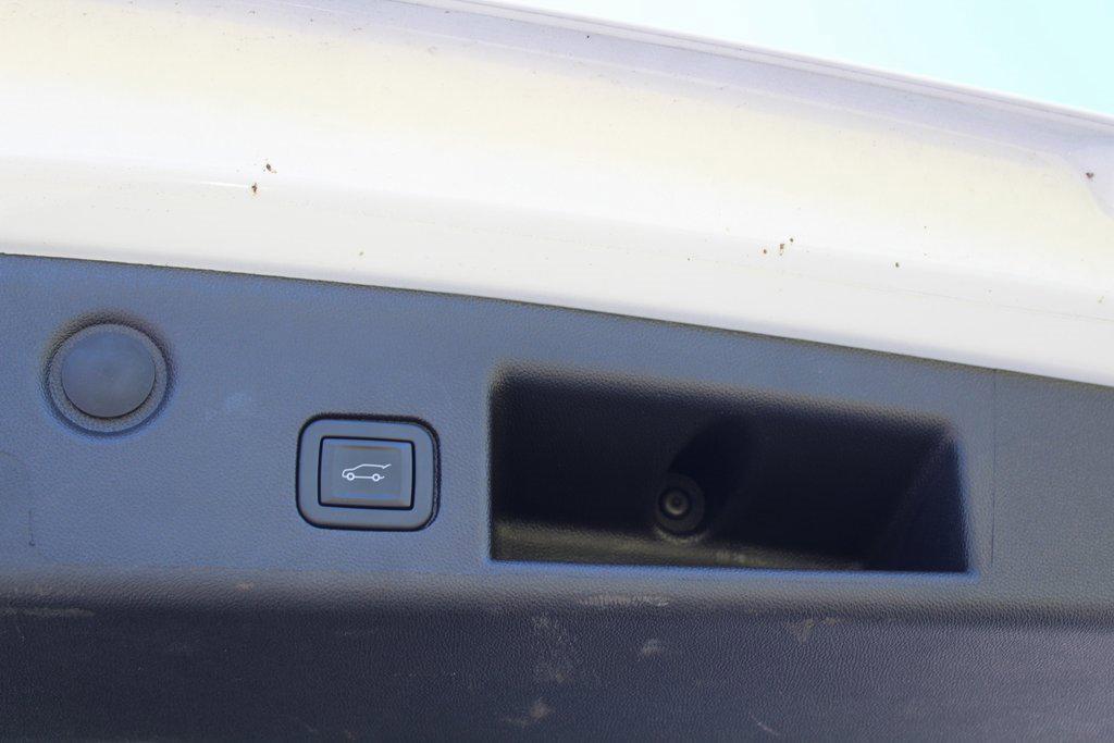 used 2024 Chevrolet Equinox car, priced at $20,695