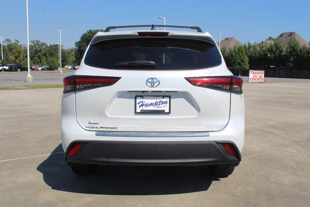 used 2023 Toyota Highlander car, priced at $31,995
