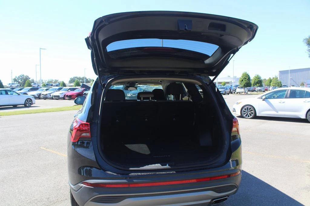 used 2023 Hyundai Santa Fe car, priced at $20,925
