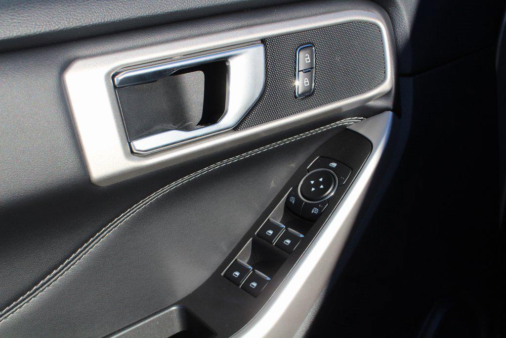 used 2024 Ford Explorer car, priced at $31,599
