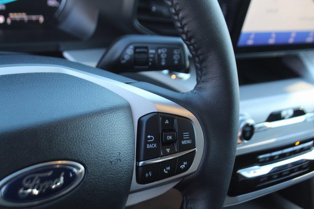 used 2024 Ford Explorer car, priced at $31,599