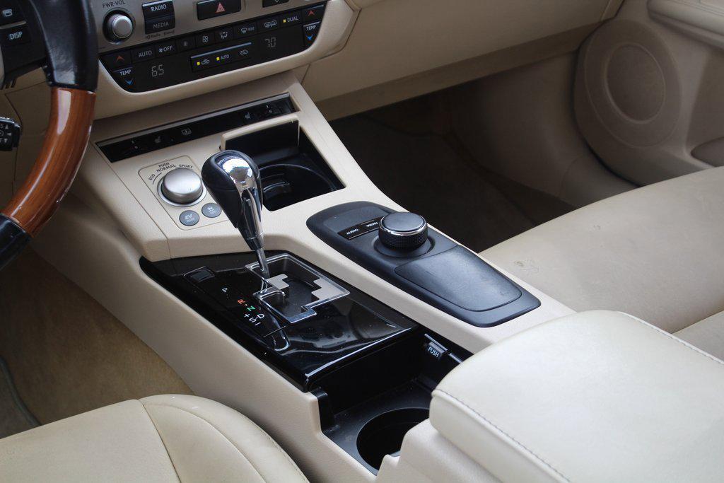 used 2013 Lexus ES 300h car, priced at $7,999