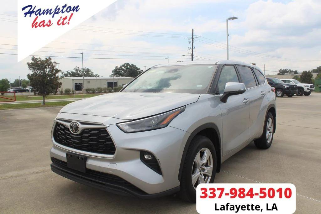 used 2023 Toyota Highlander car, priced at $30,595