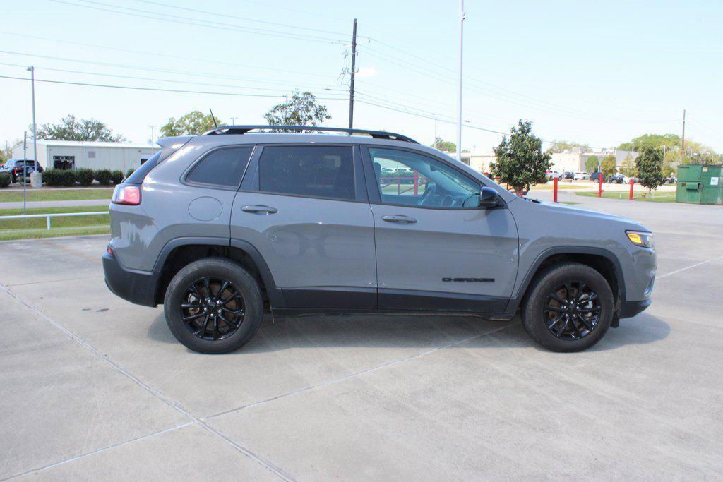 used 2023 Jeep Cherokee car, priced at $20,795