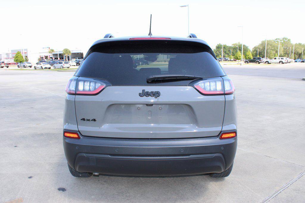 used 2023 Jeep Cherokee car, priced at $20,795