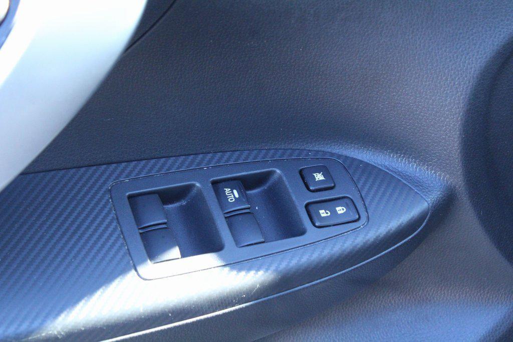 used 2022 Mitsubishi Eclipse Cross car, priced at $19,999