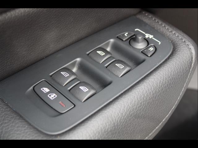 used 2020 Volvo XC60 car, priced at $20,990