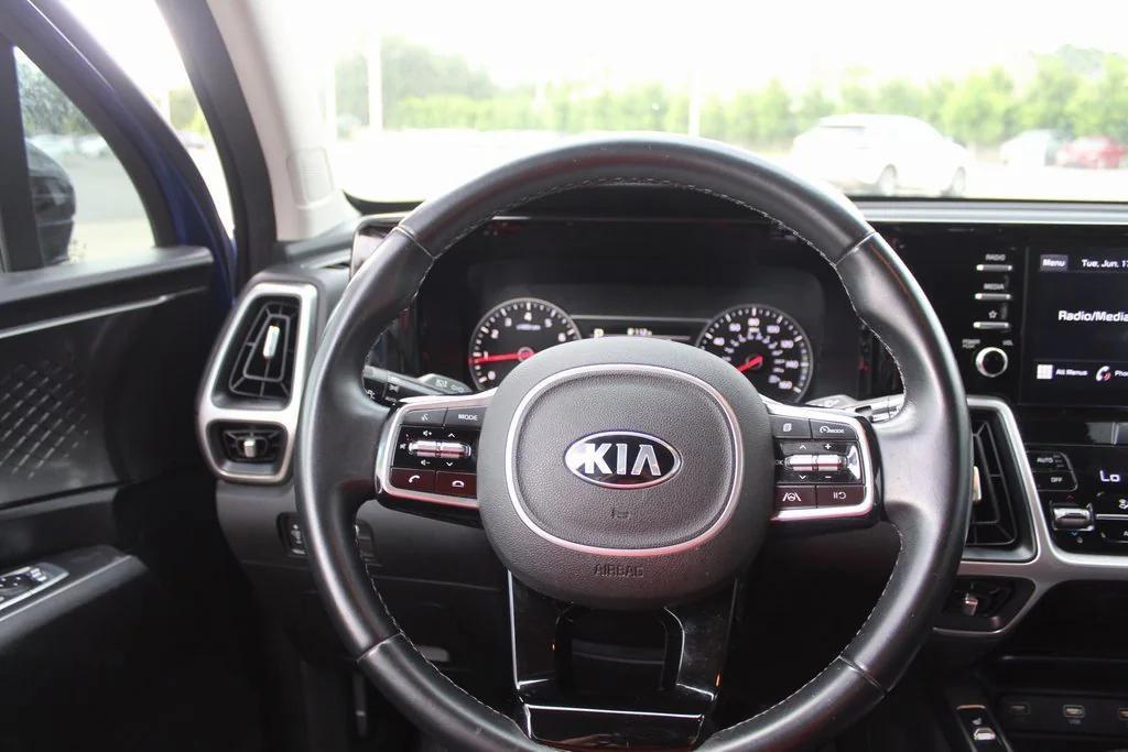 used 2021 Kia Sorento car, priced at $17,995