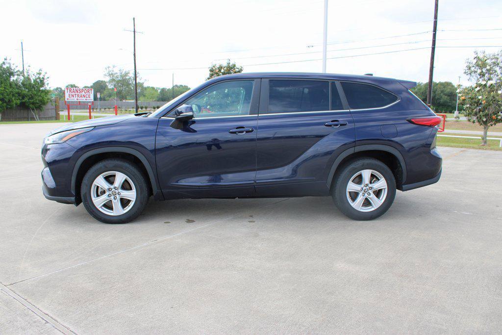used 2023 Toyota Highlander car, priced at $30,795