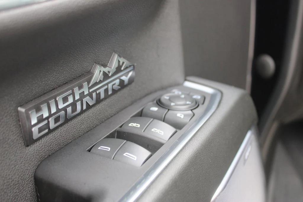 used 2024 Chevrolet Silverado 1500 car, priced at $54,995