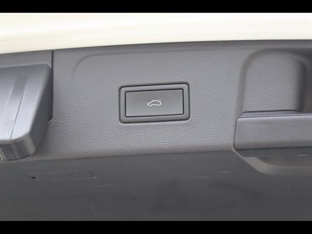 used 2022 Volkswagen Atlas car, priced at $23,500