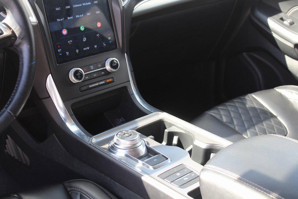 used 2024 Ford Edge car, priced at $25,000