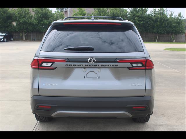 new 2026 Toyota Grand Highlander Hybrid car, priced at $59,881