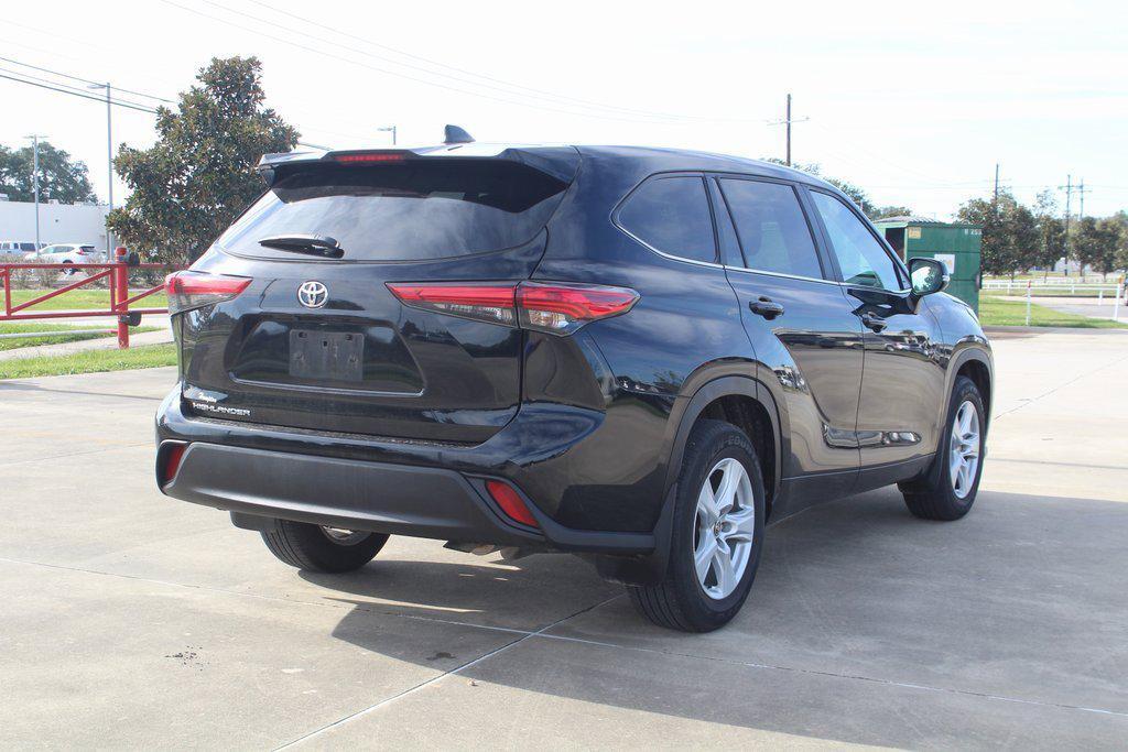 used 2023 Toyota Highlander car, priced at $33,995