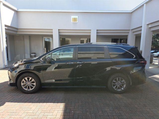 used 2023 Toyota Sienna car, priced at $38,550