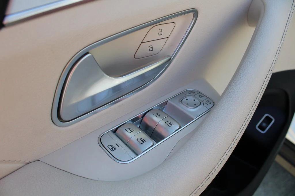 used 2024 Mercedes-Benz GLE 350 car, priced at $50,795