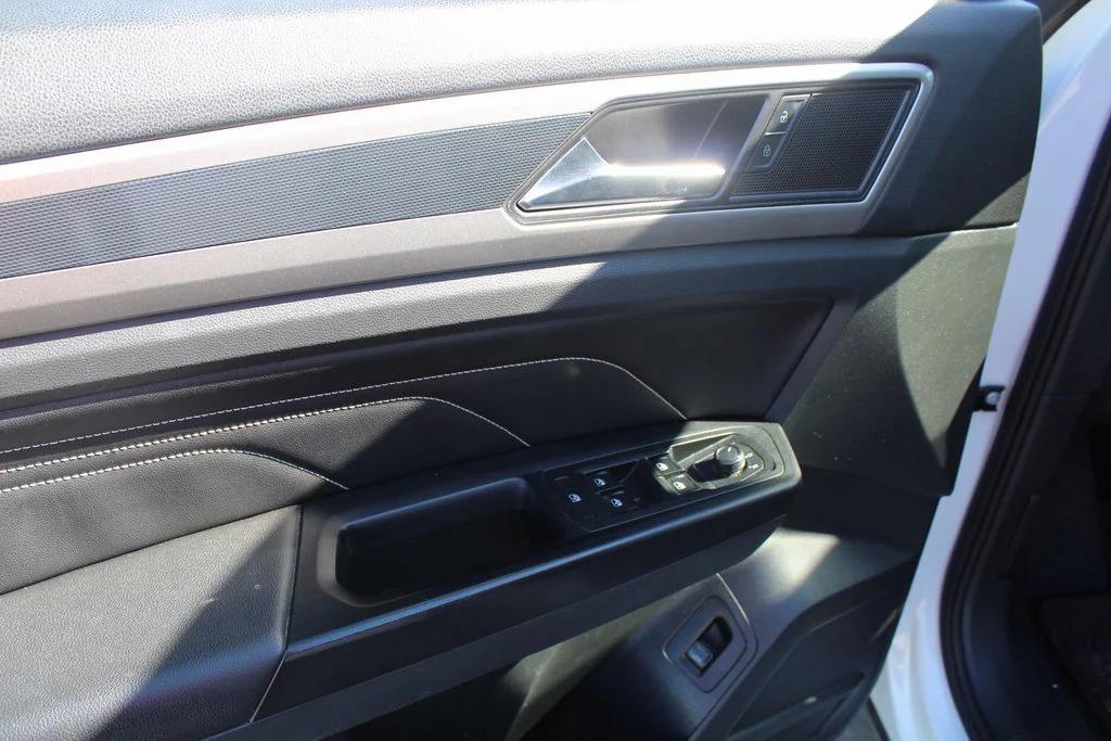 used 2020 Volkswagen Atlas Cross Sport car, priced at $21,695