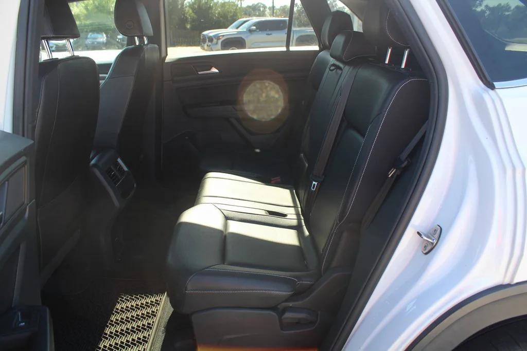 used 2020 Volkswagen Atlas Cross Sport car, priced at $21,695