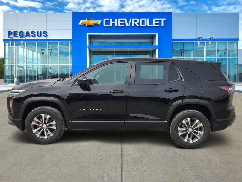 new 2026 Chevrolet Equinox car, priced at $31,556