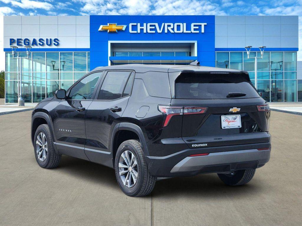 new 2026 Chevrolet Equinox car, priced at $31,556