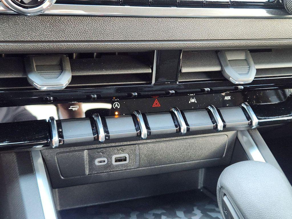 new 2026 Chevrolet Colorado car, priced at $34,995