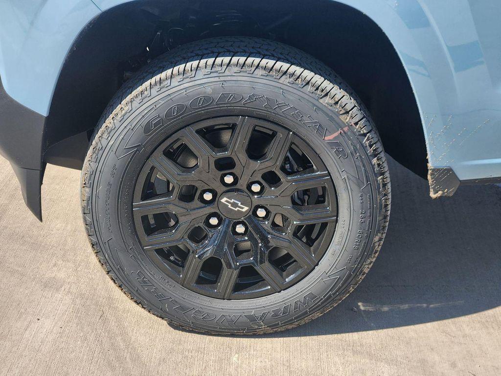 new 2026 Chevrolet Colorado car, priced at $34,995