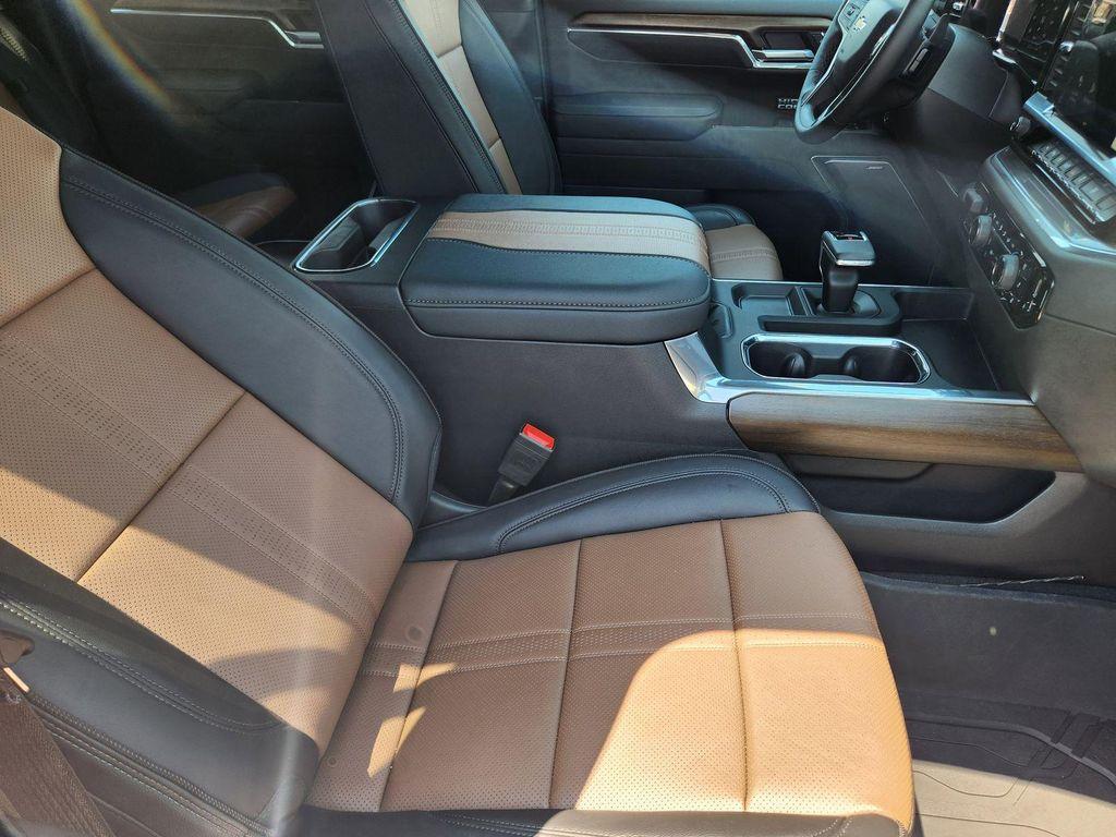 new 2025 Chevrolet Silverado 1500 car, priced at $70,379