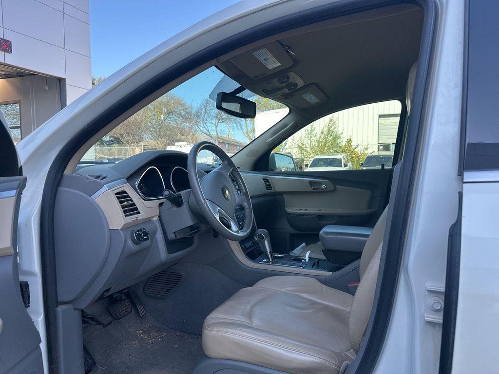 used 2012 Chevrolet Traverse car, priced at $9,995