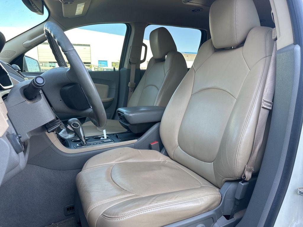 used 2012 Chevrolet Traverse car, priced at $9,995