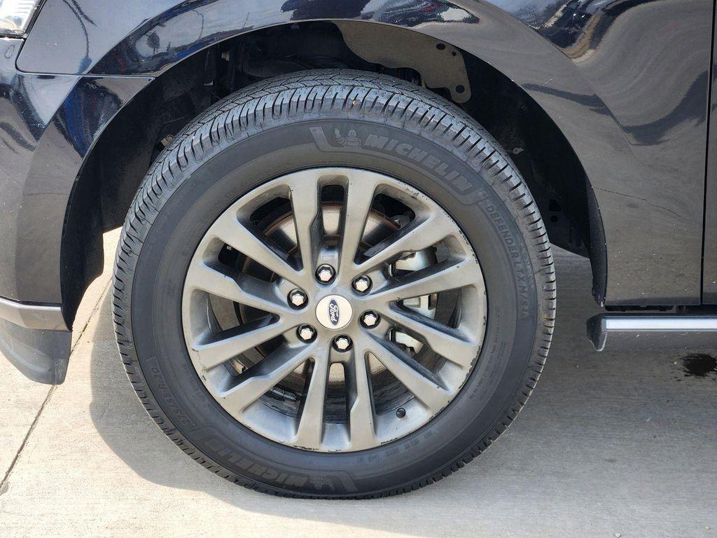 used 2021 Ford Expedition Max car, priced at $26,933