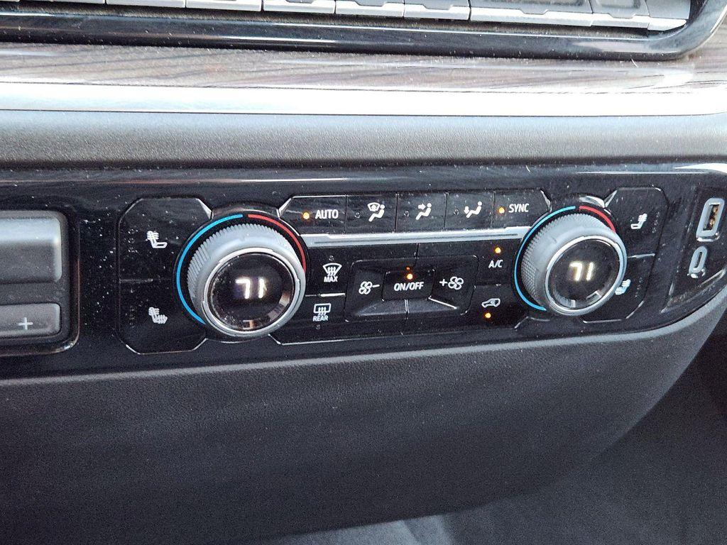 new 2025 Chevrolet Silverado 1500 car, priced at $48,634