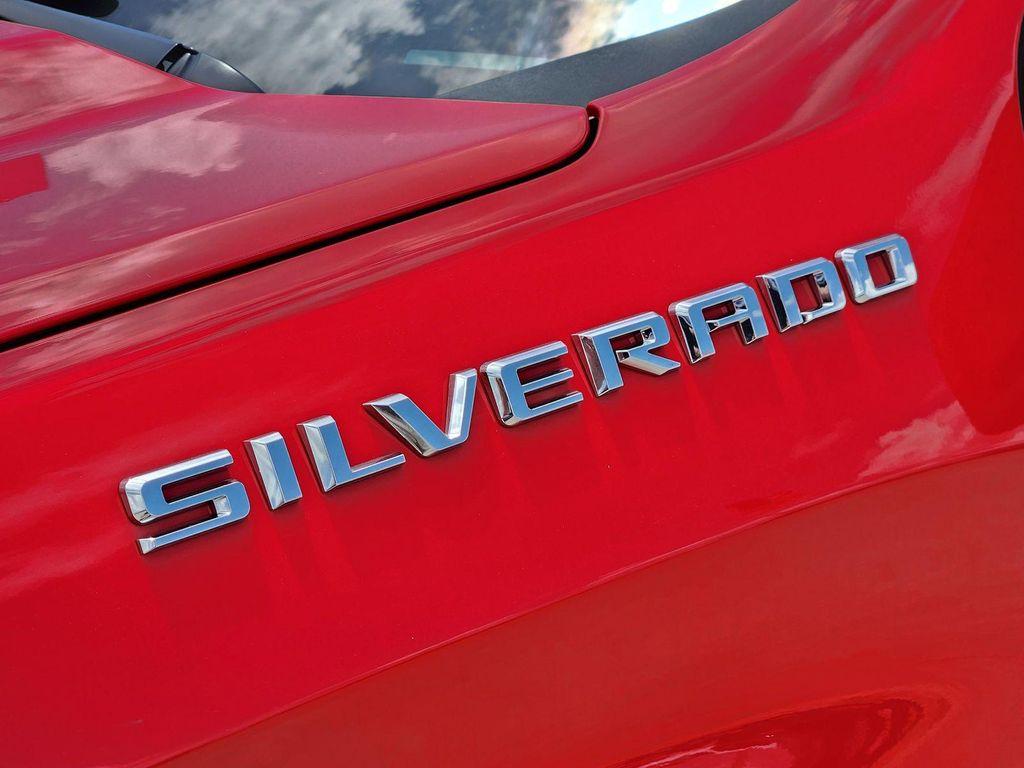 new 2025 Chevrolet Silverado 1500 car, priced at $42,060