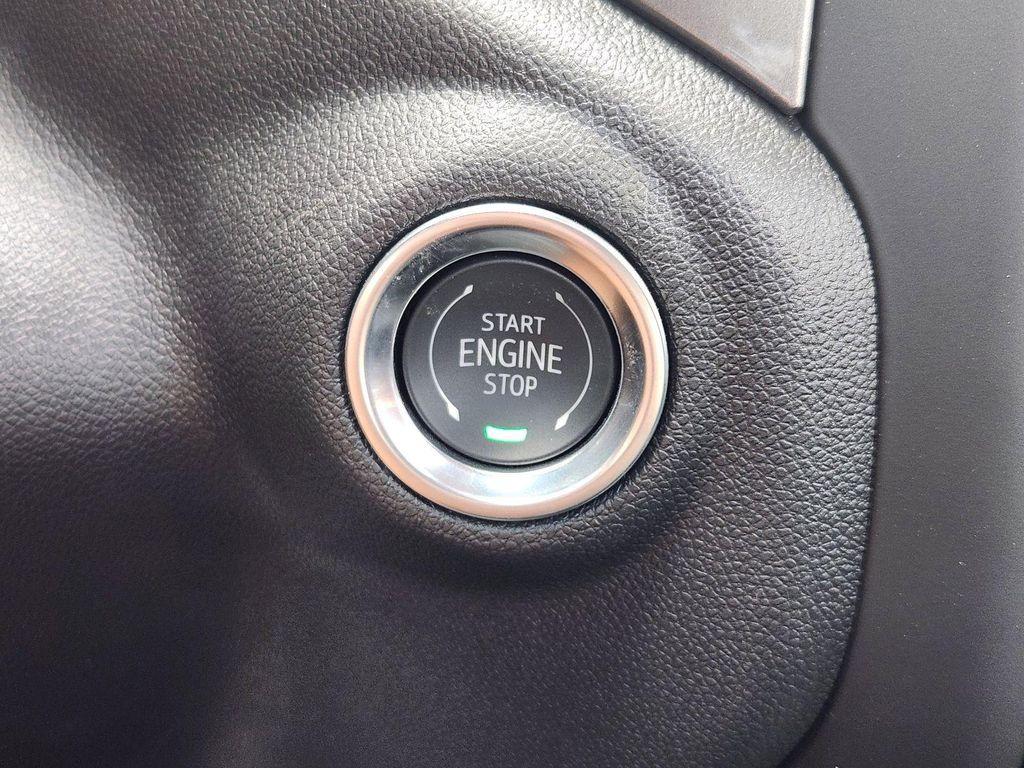 new 2025 Chevrolet Silverado 1500 car, priced at $42,060