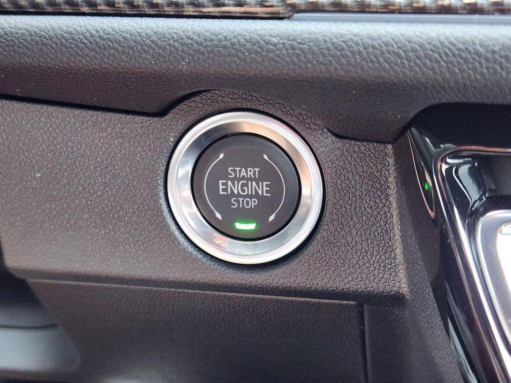 new 2026 Chevrolet Traverse car, priced at $58,495