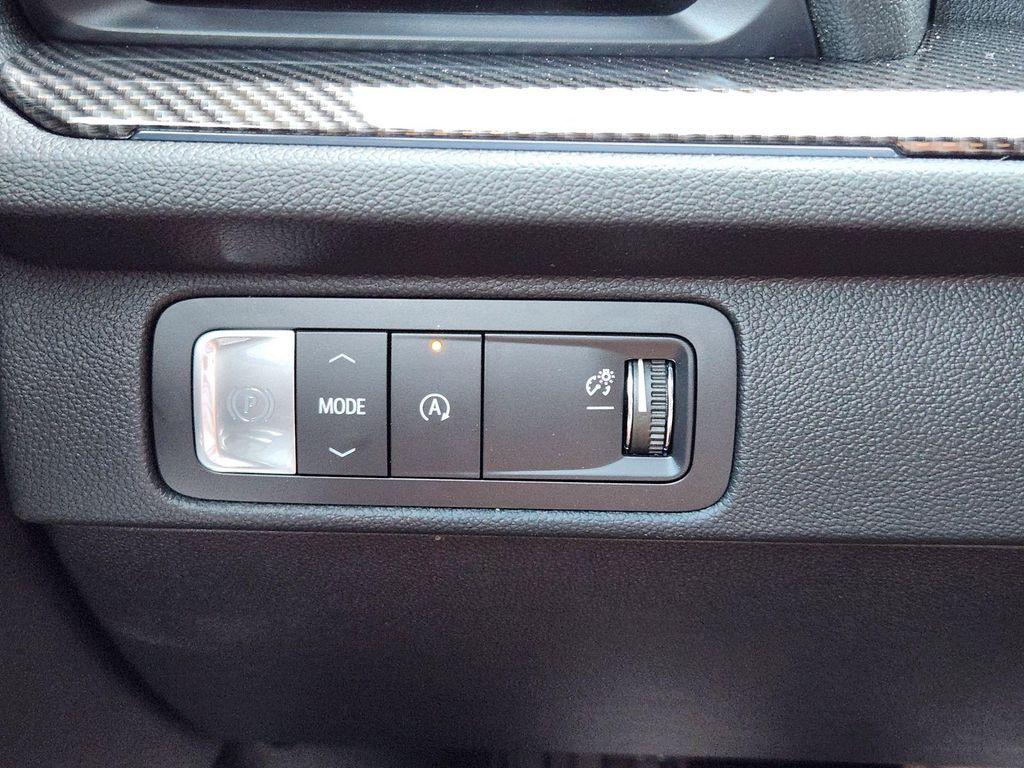 new 2026 Chevrolet Traverse car, priced at $58,495