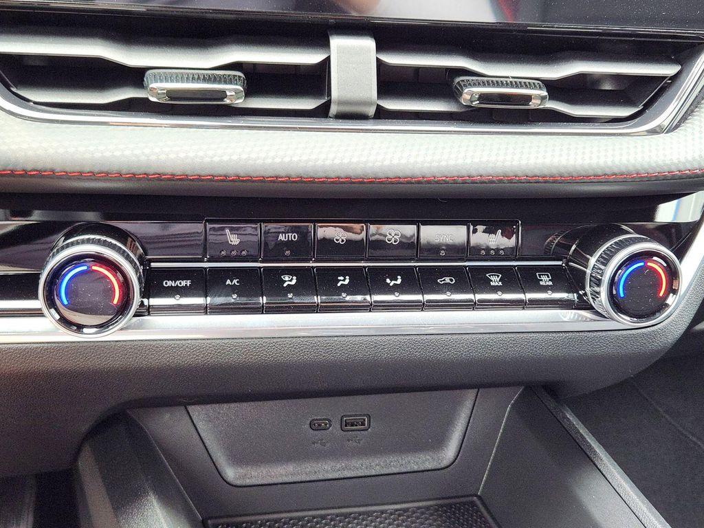 new 2026 Chevrolet Equinox car, priced at $34,119