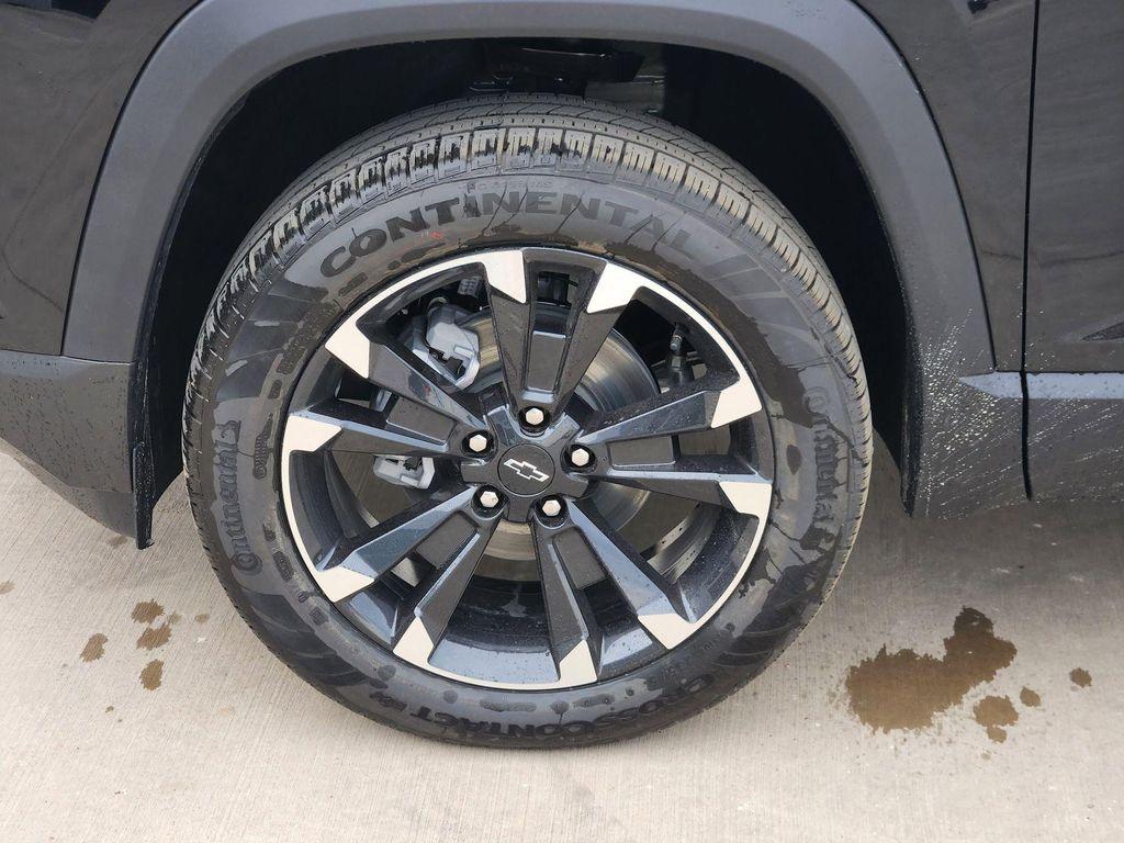 new 2026 Chevrolet Equinox car, priced at $34,119