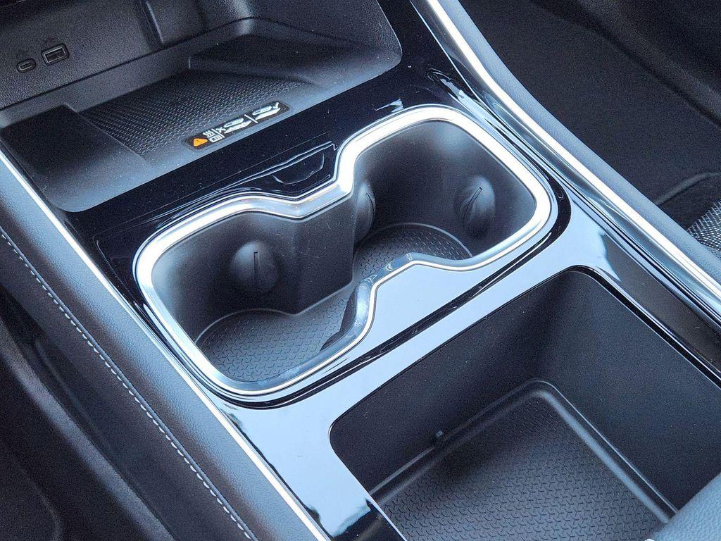 new 2026 Chevrolet Traverse car, priced at $45,475