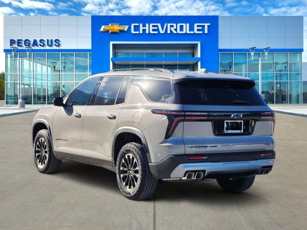new 2026 Chevrolet Traverse car, priced at $50,795