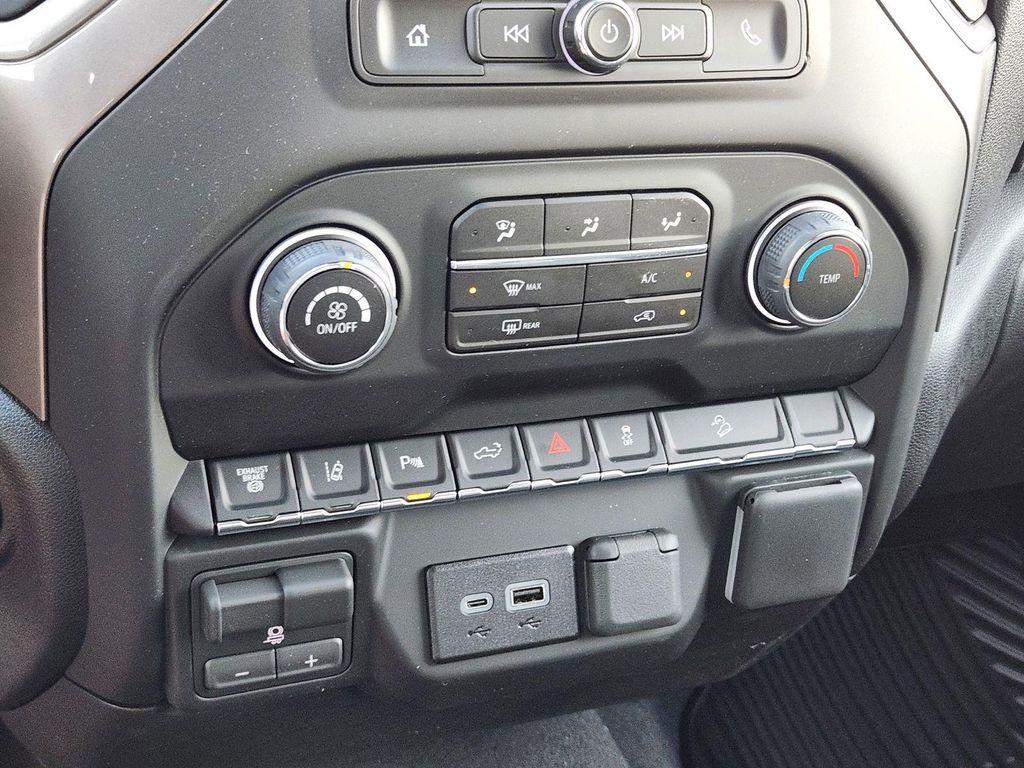 new 2026 Chevrolet Silverado 2500 car, priced at $65,396