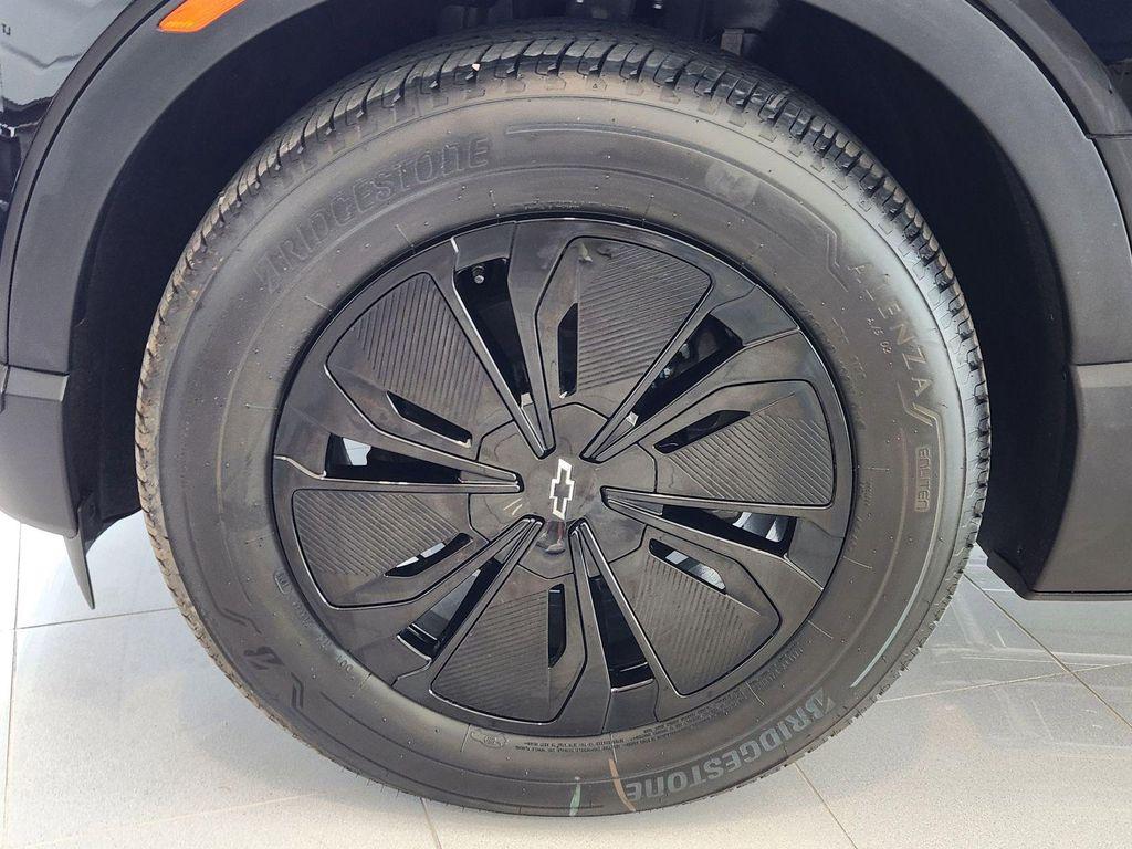 new 2025 Chevrolet Blazer EV car, priced at $43,290