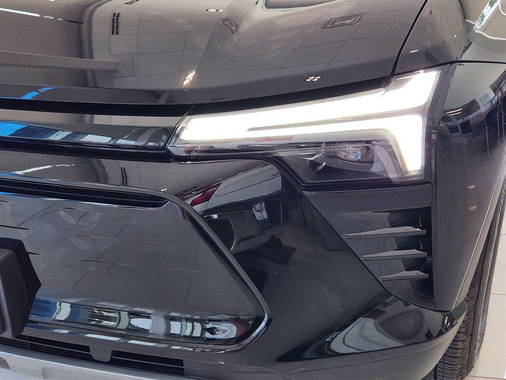 new 2025 Chevrolet Blazer EV car, priced at $43,290