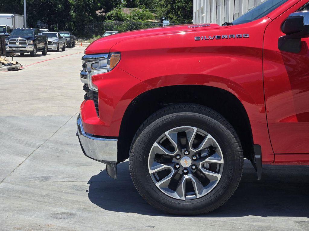 new 2025 Chevrolet Silverado 1500 car, priced at $46,395
