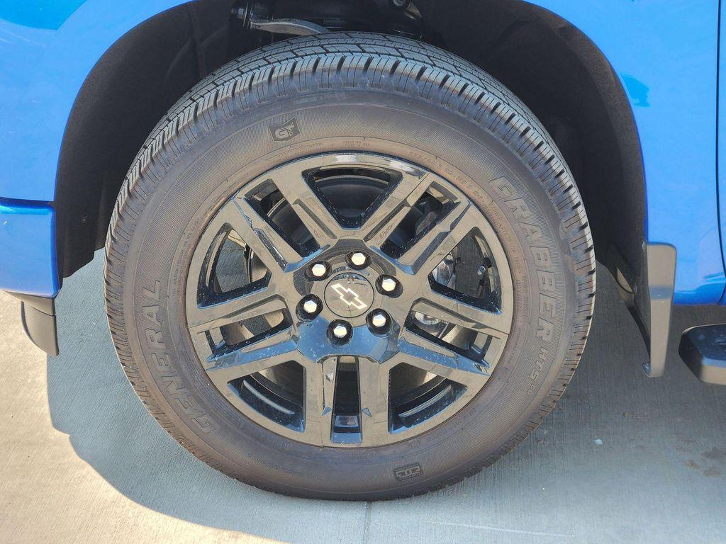 new 2025 Chevrolet Silverado 1500 car, priced at $56,054