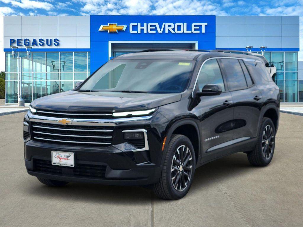 new 2026 Chevrolet Traverse car, priced at $45,195