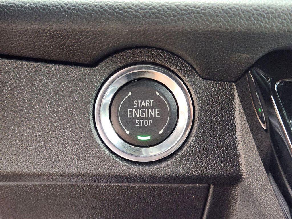 new 2026 Chevrolet Traverse car, priced at $45,195