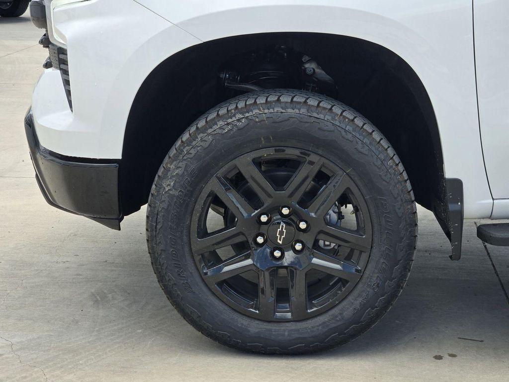 new 2025 Chevrolet Silverado 1500 car, priced at $68,940