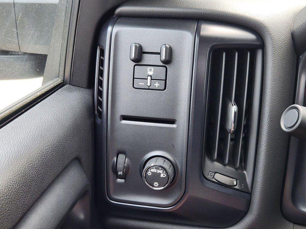 new 2024 Chevrolet Silverado 1500 car, priced at $46,500