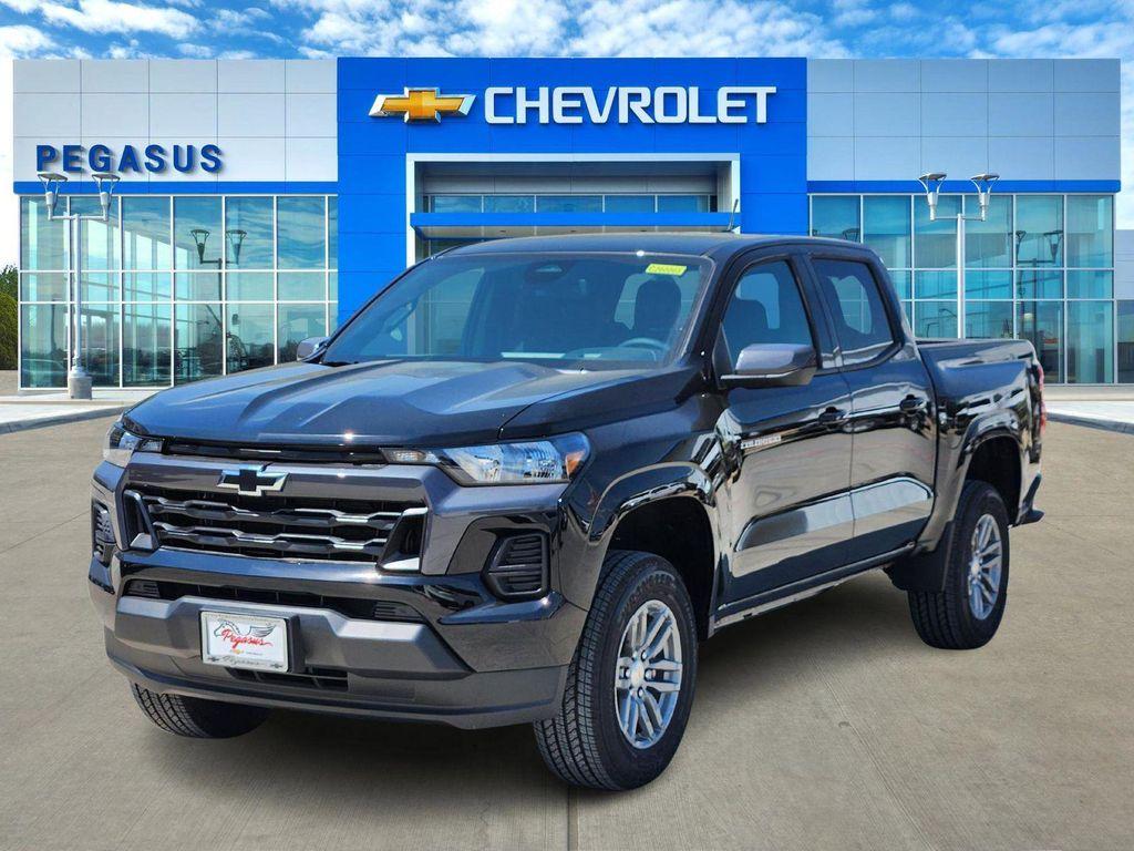 new 2026 Chevrolet Colorado car, priced at $36,515