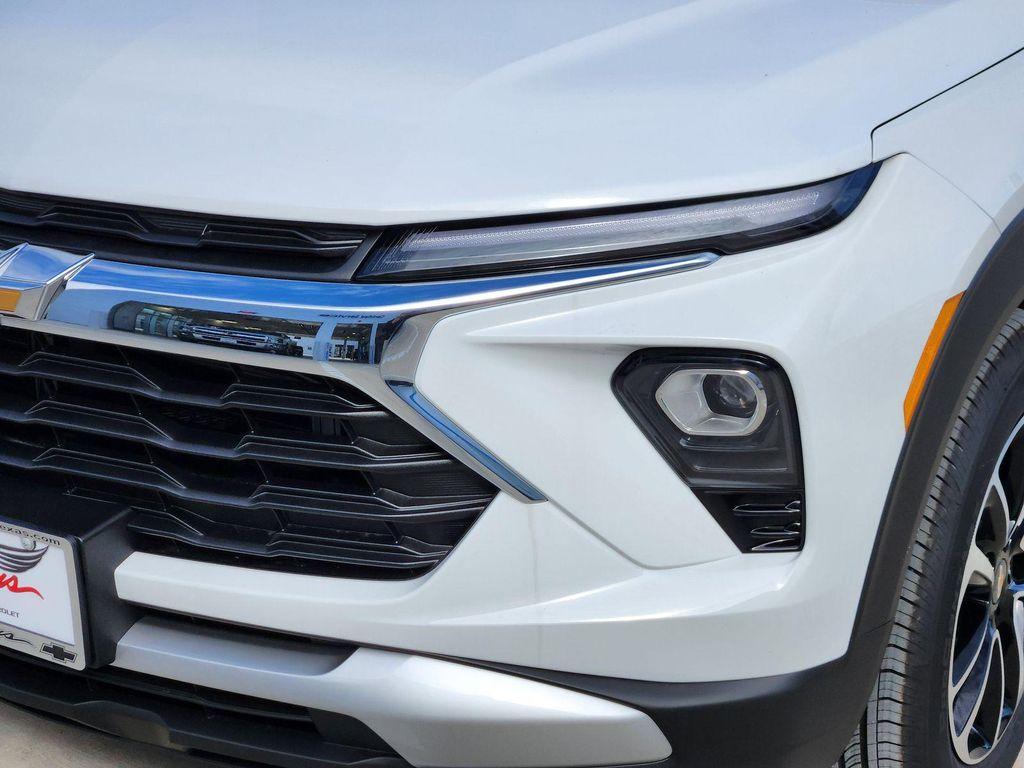 new 2026 Chevrolet TrailBlazer car, priced at $26,680